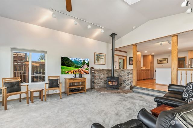 1207 Creso Road S, Spanaway, WA 98387