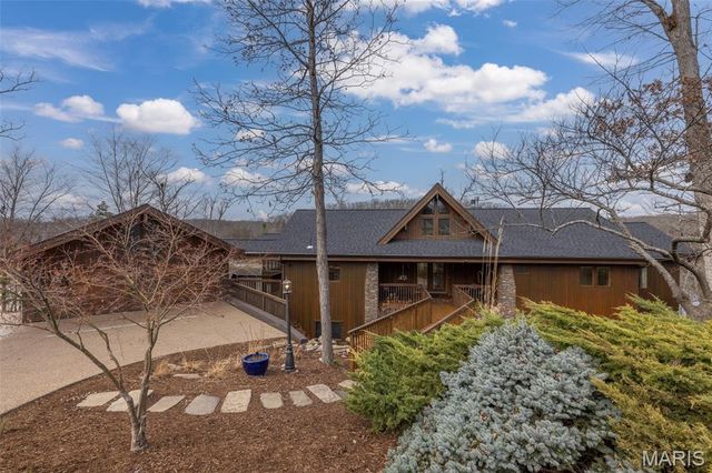 2208 N Konstanz Drive, Innsbrook, MO 63390