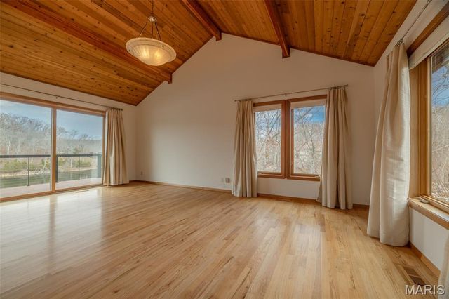 2208 N Konstanz Drive, Innsbrook, MO 63390