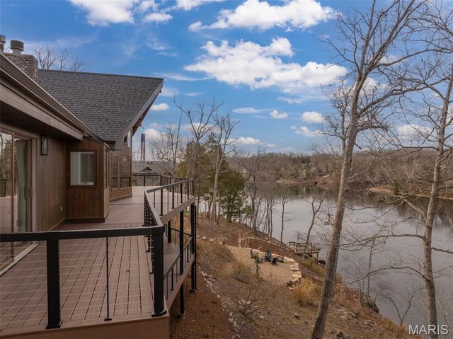 2208 N Konstanz Drive, Innsbrook, MO 63390