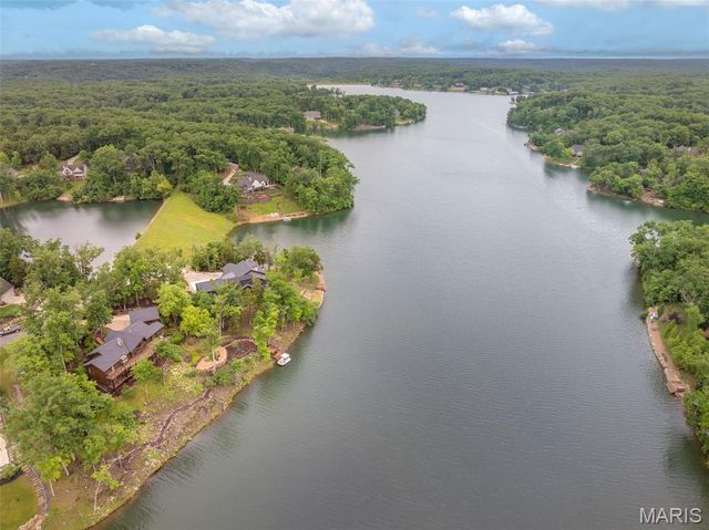 2208 N Konstanz Drive, Innsbrook, MO 63390
