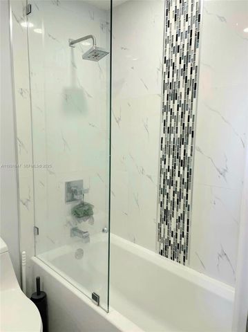 9410 W Flagler St 409, Miami, FL 33174