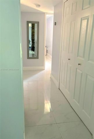 9410 W Flagler St 409, Miami, FL 33174