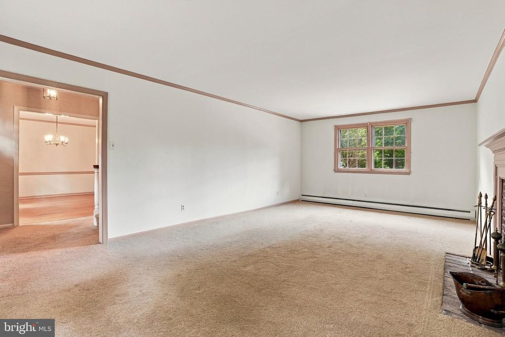 427 OLD EAGLE SCHOOL RD, Wayne, PA 19087 — photo 5