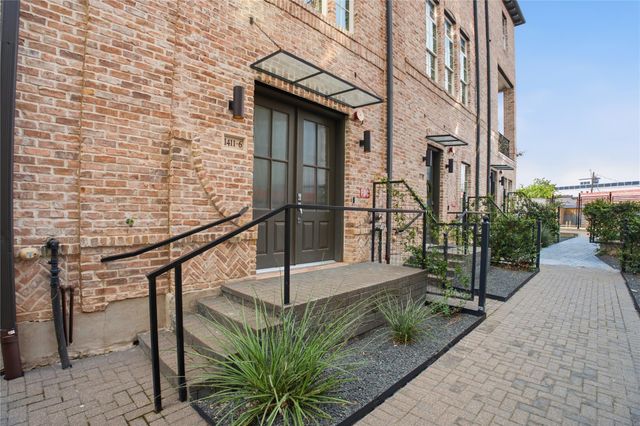 1411 Town Creek DR 6, Austin, TX 78741