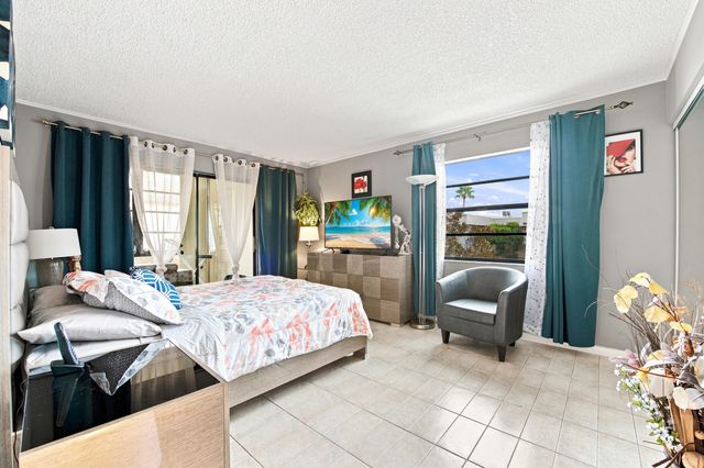 226 Capri E 226, Delray Beach, FL 33484