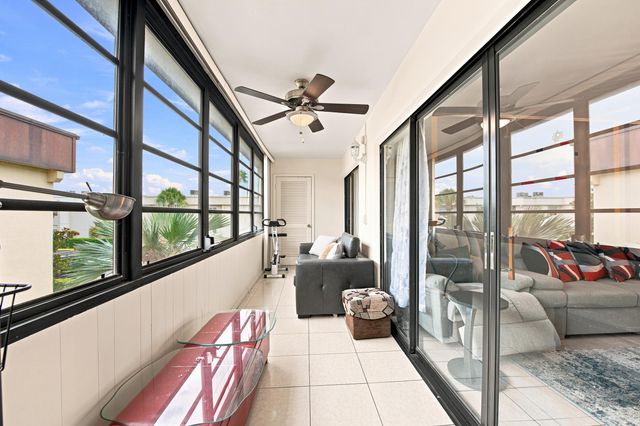 226 Capri E 226, Delray Beach, FL 33484