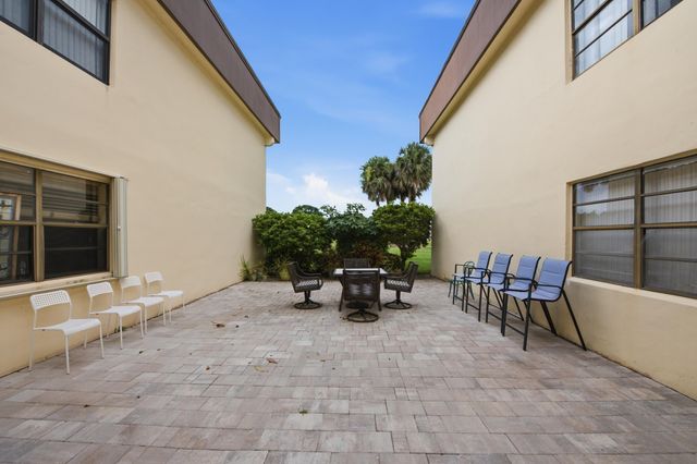226 Capri E 226, Delray Beach, FL 33484