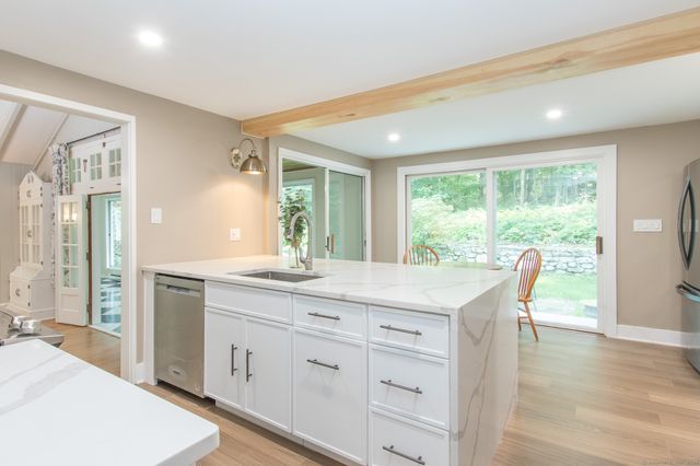 211 New Canaan Road, Wilton, CT 06897