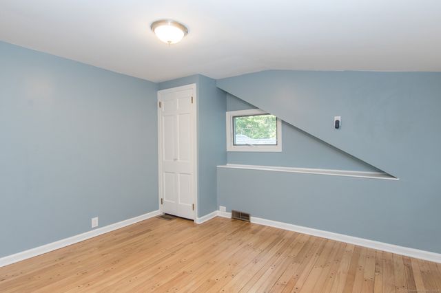 211 New Canaan Road, Wilton, CT 06897