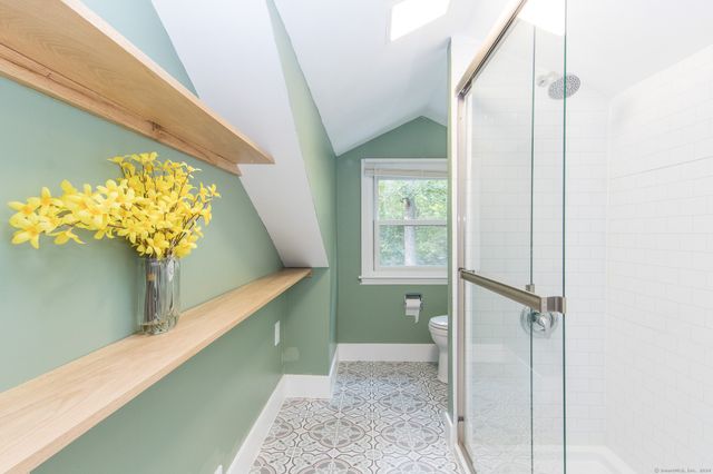 211 New Canaan Road, Wilton, CT 06897