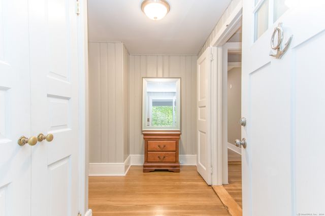 211 New Canaan Road, Wilton, CT 06897