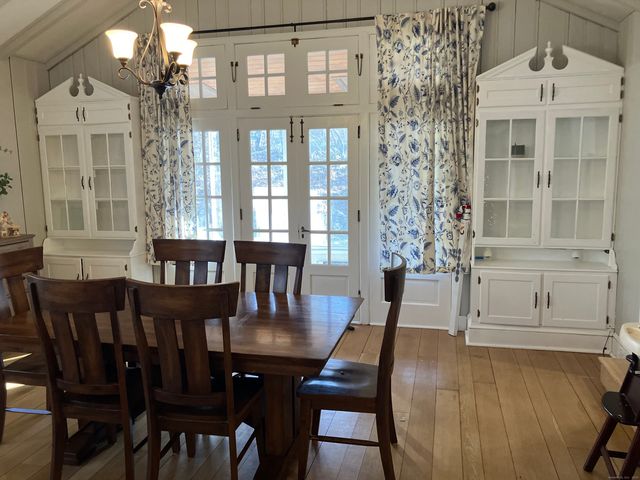 211 New Canaan Road, Wilton, CT 06897