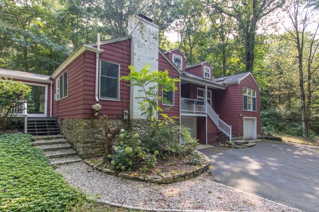 211 New Canaan Road, Wilton, CT 06897