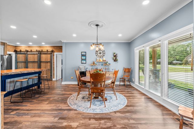 402 Fairway Trl, Springfield, TN 37172