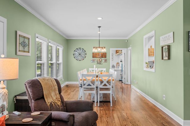 402 Fairway Trl, Springfield, TN 37172