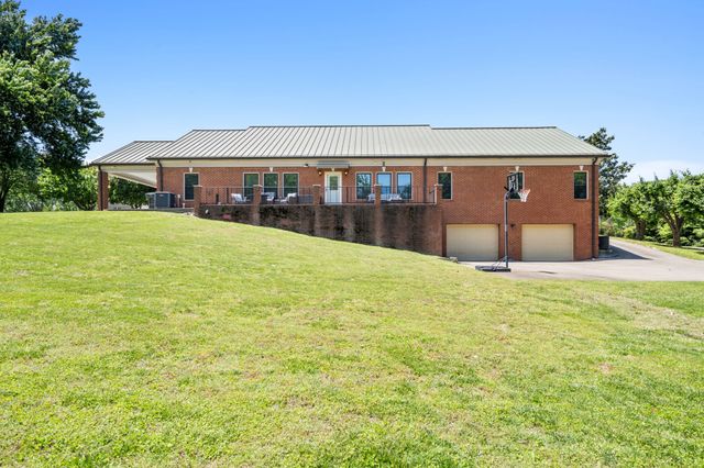 402 Fairway Trl, Springfield, TN 37172