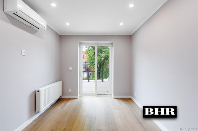 2636 E 7th Street, Brooklyn, NY 11235