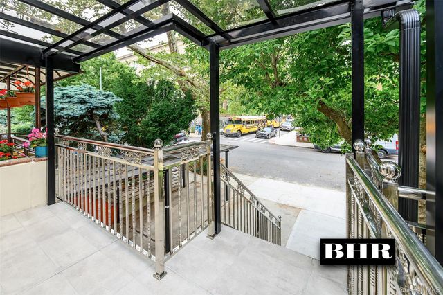 2636 E 7th Street, Brooklyn, NY 11235
