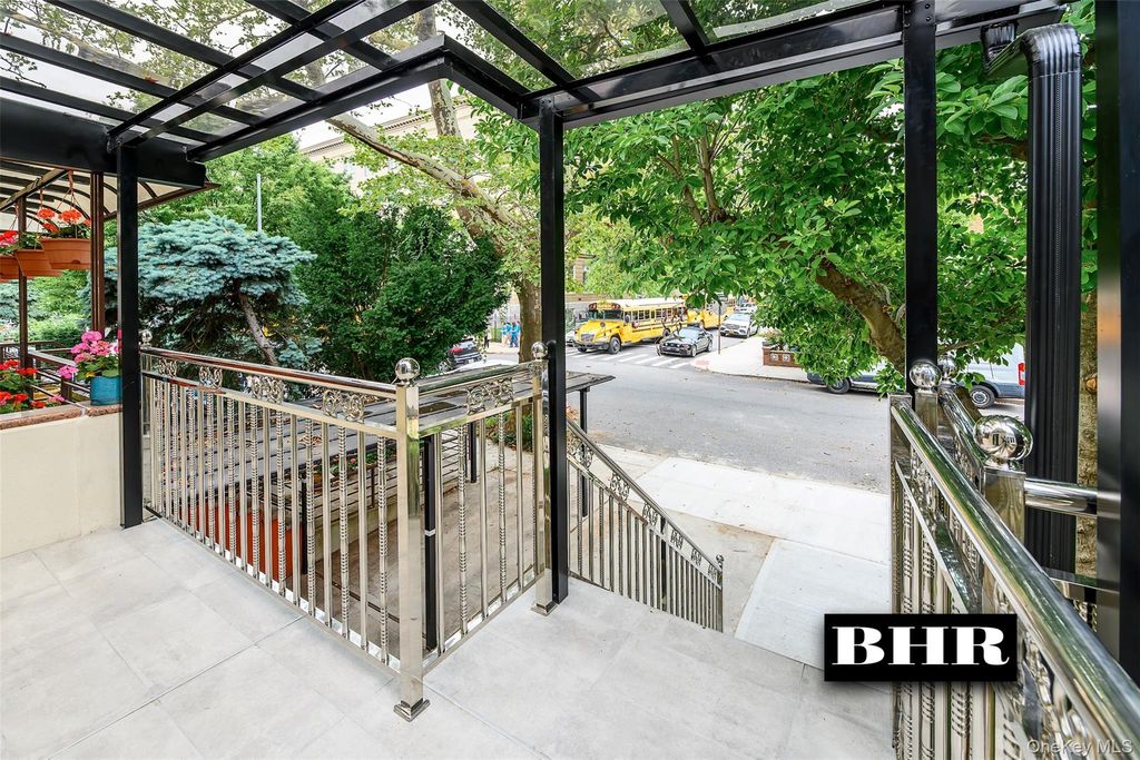 2636 E 7th Street, Brooklyn, NY 11235 — photo 3