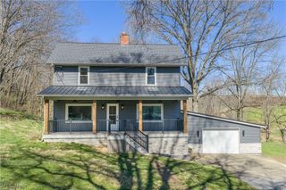 3689 Reichman Drive NW, Dover, OH 44622