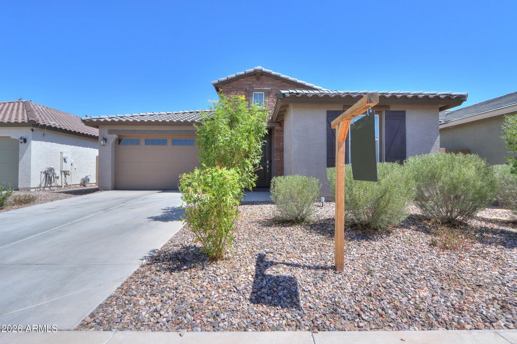 36540 W LEONESSA Avenue, Maricopa, AZ 85138 — photo 2