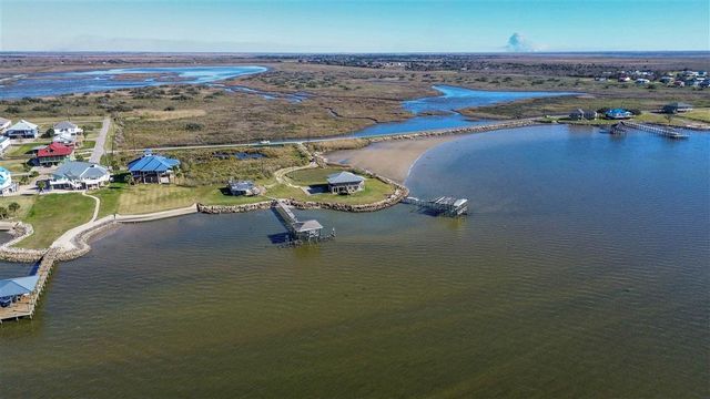 193 Pelican Point Road, Lake Charles, LA 70607