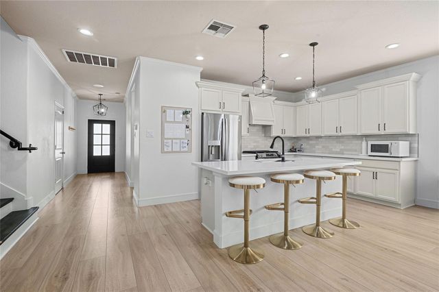 2732 Rogliano Lane, League City, TX 77573