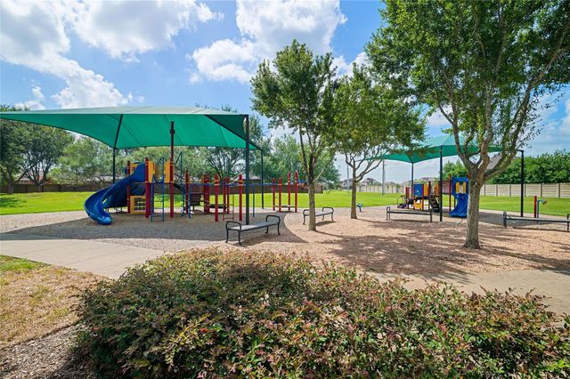 2732 Rogliano Lane, League City, TX 77573