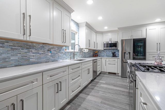 4906 Webster Rd, Oakdale, CA 95361