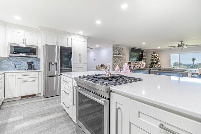 4906 Webster Rd, Oakdale, CA 95361