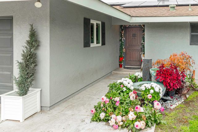 4906 Webster Rd, Oakdale, CA 95361