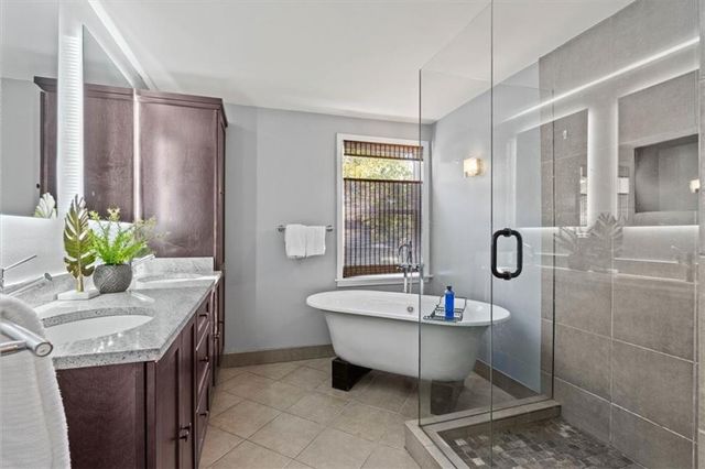 10013 Briar Drive, Overland Park, KS 66207