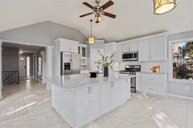 10013 Briar Drive, Overland Park, KS 66207