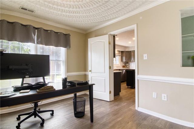 4308 Galston CT, Chesapeake, VA 23321