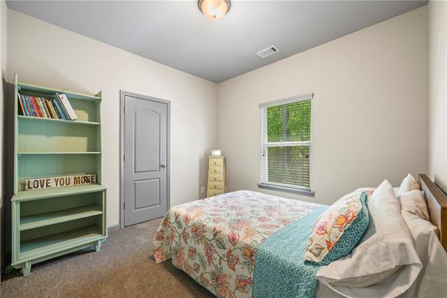 816 Mimosa Way, Jefferson, GA 30549