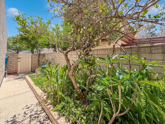 1305 Lakewood Court, Westlake Village, CA 91361