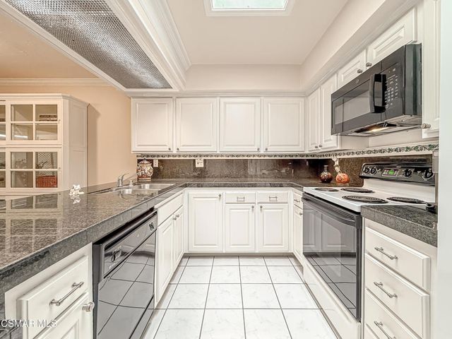 1305 Lakewood Court, Westlake Village, CA 91361