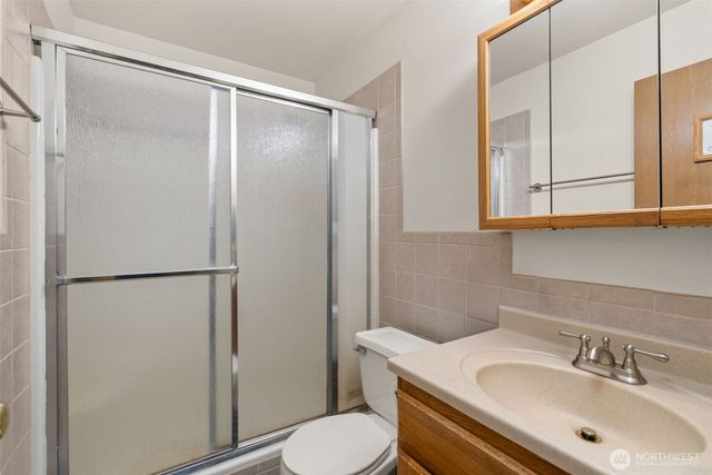 19023 77th Avenue E, Puyallup, WA 98375