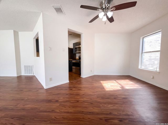 3741 Candlebluff, San Antonio, TX 78244