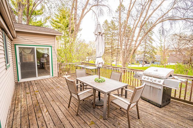 110145 Olin Court, Chaska, MN 55318