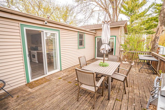 110145 Olin Court, Chaska, MN 55318