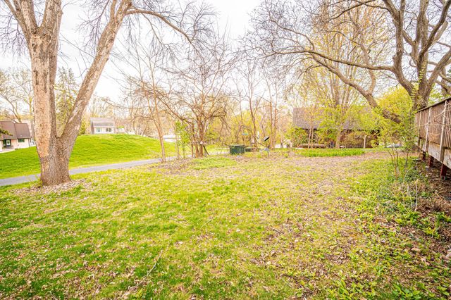 110145 Olin Court, Chaska, MN 55318