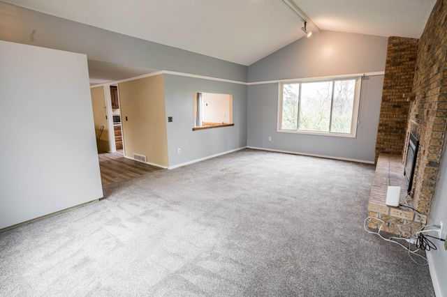 110145 Olin Court, Chaska, MN 55318