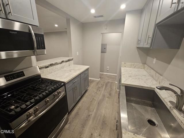 530 N El Molino Avenue, Pasadena, CA 91101