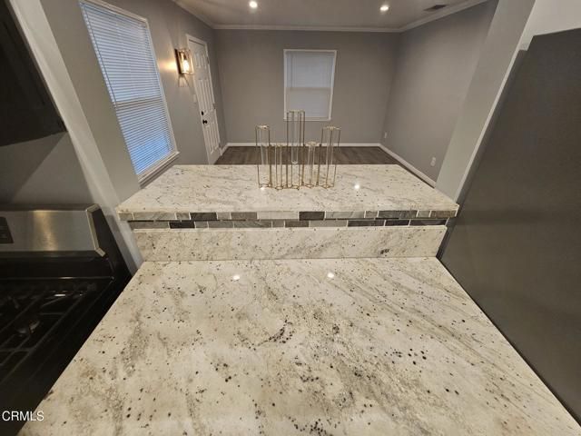 530 N El Molino Avenue, Pasadena, CA 91101