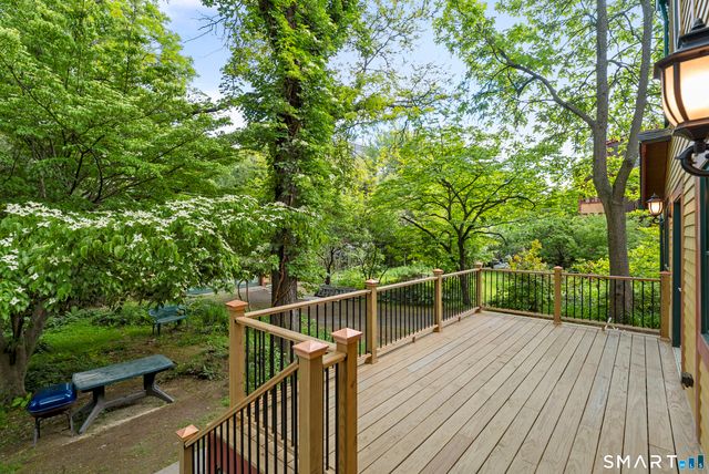 102 Huntington Street, Hartford, CT 06105