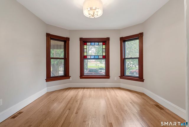 102 Huntington Street, Hartford, CT 06105