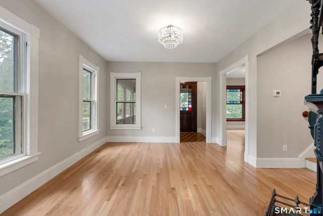 102 Huntington Street, Hartford, CT 06105