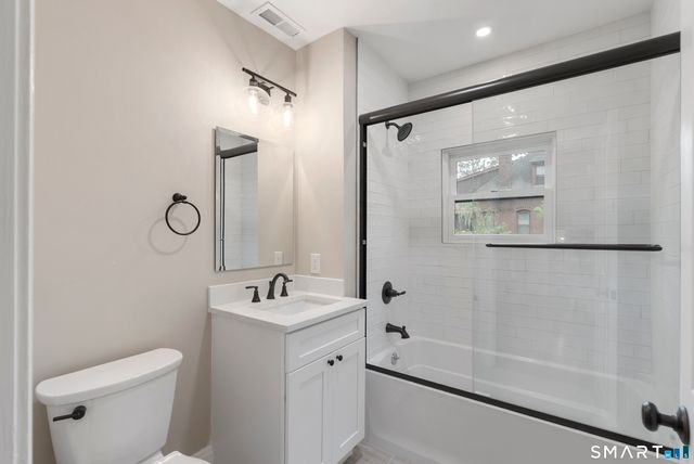 102 Huntington Street, Hartford, CT 06105